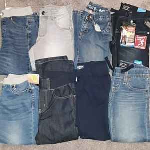 8 pairs of boys size 5 jeans